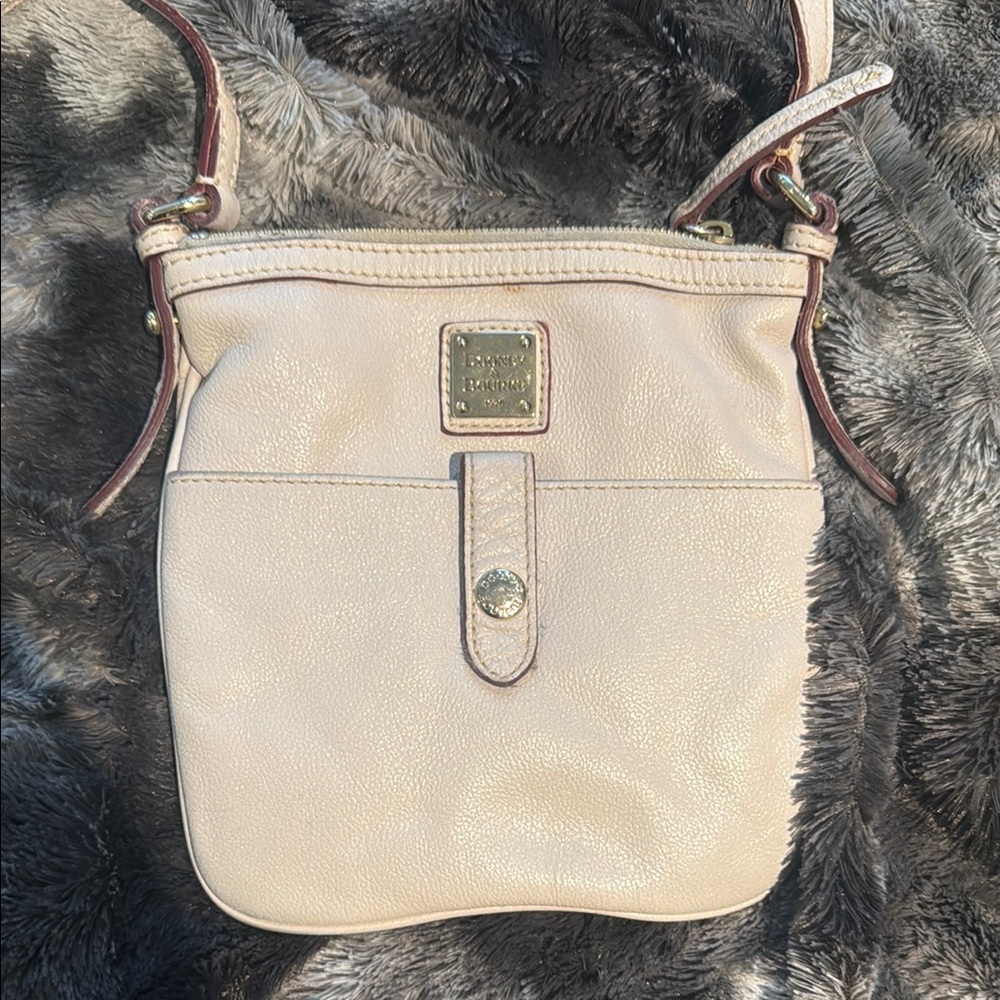 Dooney & Bourke Cream Leather Crossbody Bag with Adjustable Strap